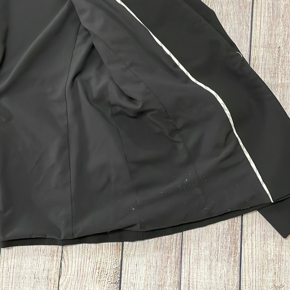 🌸 Clearance! 🌸 Ann Taylor Black Petite Blazer Size 6P - Picture 8 of 14